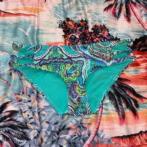 Aerie Bikini Bottoms Paisley Print Size XS with Side Cutouts